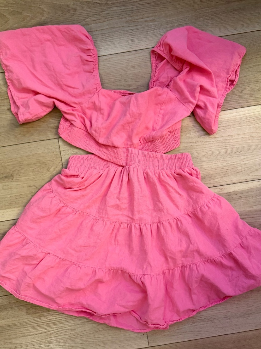Pink Puff Sleeve Two Piece Set | Criss Cross Crop Top & Tiered Mini Skirt | S